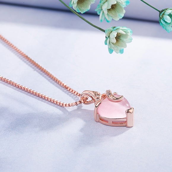 Heart Pendant Rose Quartz Necklace - Picture 3 of 6